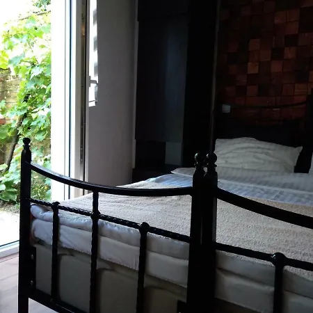 Garmani Apartment